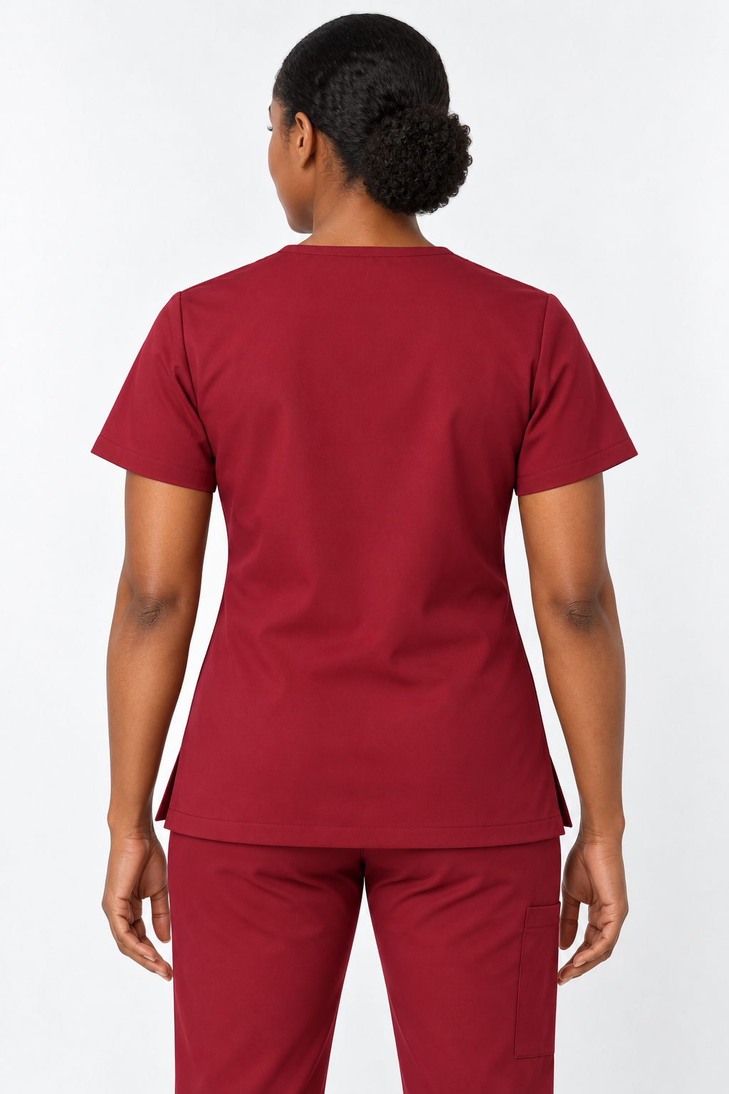 ZIRAMED Three-Pocket V-Neck Scrub Top – Burgundy